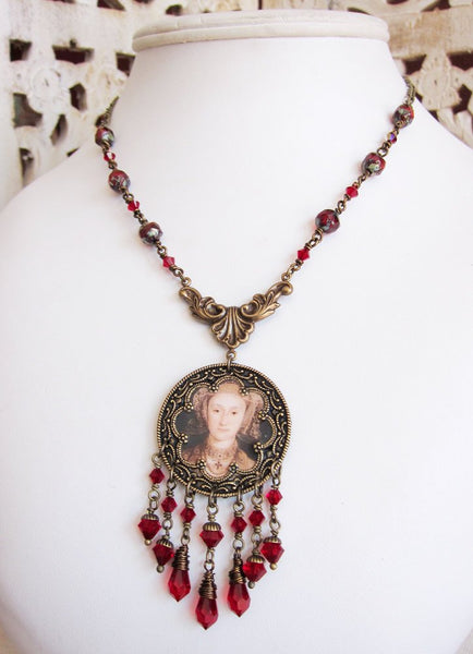 ANNE OF CLEVES Tudor Medallion Necklace